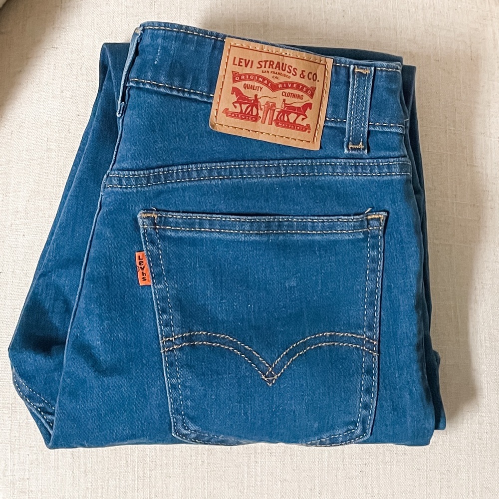 Levi's 721 Vintage High Rise Skinny Size 28 Dark Blue Jeans